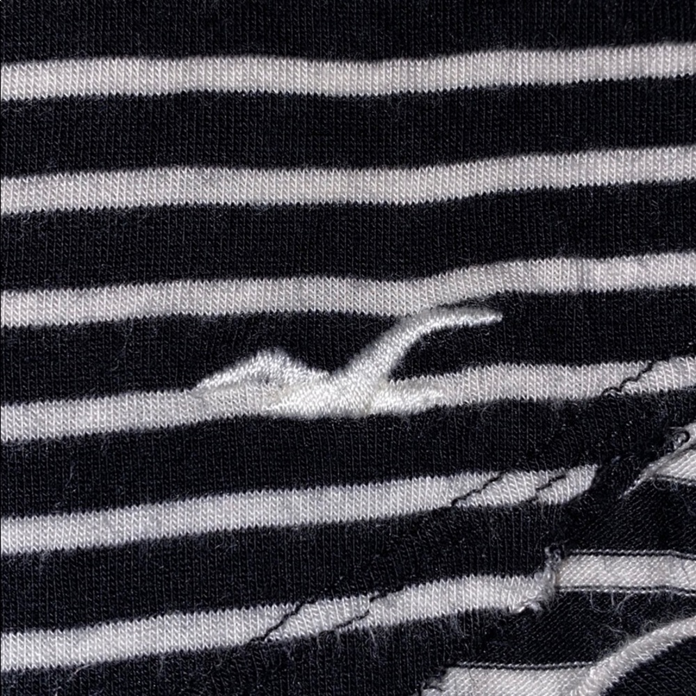 Soft Hollister top - Picture 4 of 5